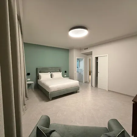 Lake Como Aparthotel Cernobbio צ'רנוביו