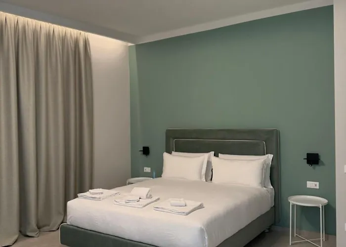 شقة Lake Como Aparthotel Cernobbio 3*