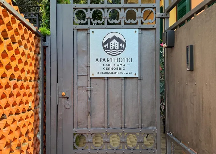 شقة Lake Como Aparthotel Cernobbio 3*